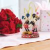 Disney Traditions – Mickey & Minnie Heart Tails – Figurine - Afbeelding 2