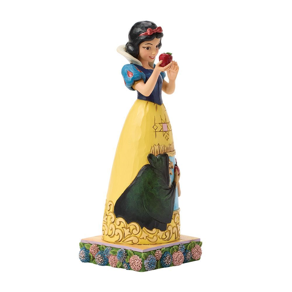Disney Traditions – Snow White Apple With Dress Scene – Figurine - Afbeelding 2